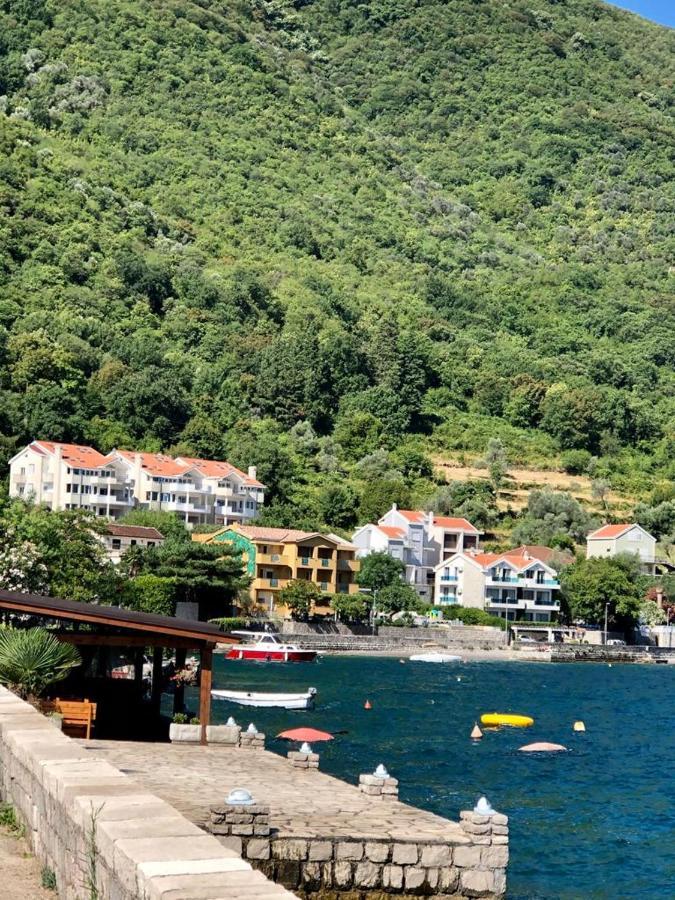Ana Apartment Kotor Buitenkant foto