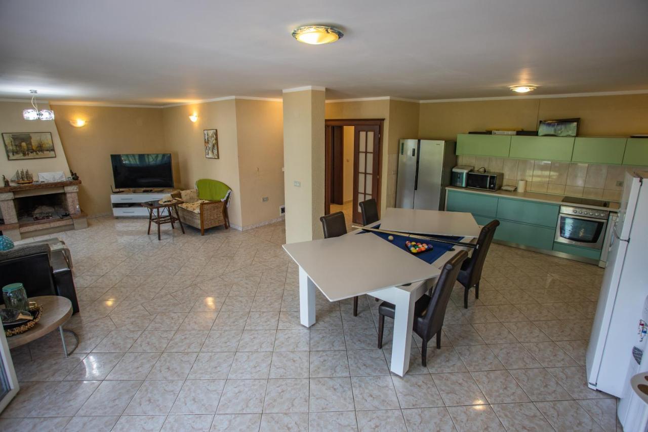 Ana Apartment Kotor Buitenkant foto